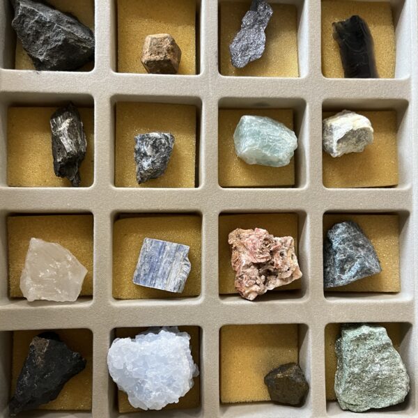 COLLEZIONE MINERALI - immagine 4