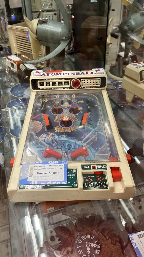 FLIPPER ATOM PINBALL