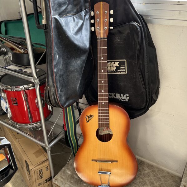 CHITARRA EKO