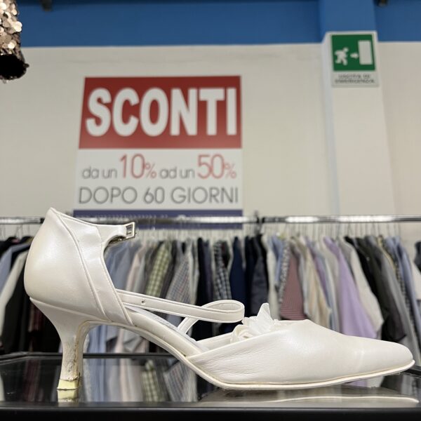 DÉCOLLÉTE BIANCO