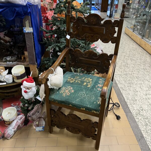 SEDIA TRONO