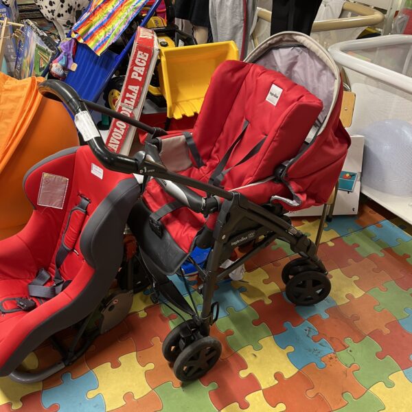 PASSEGGINO ROSSO