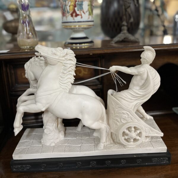 STATUA SOLDATO E CAVALLI