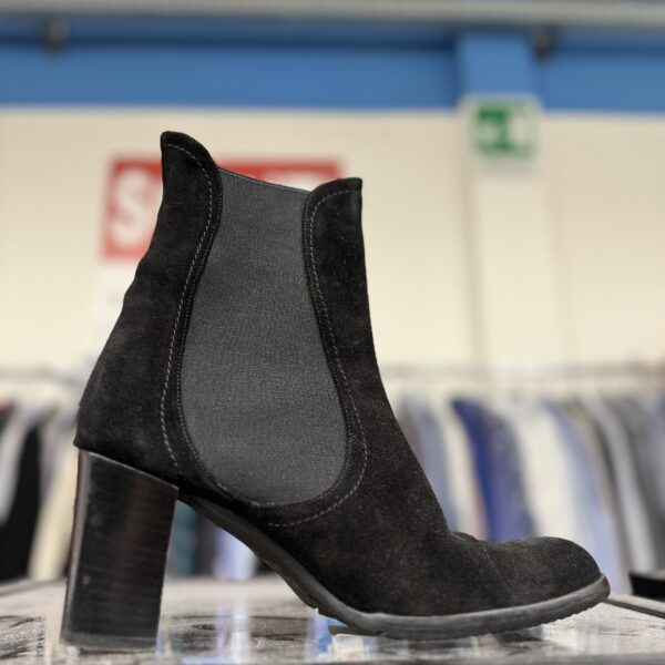 STIVALE NERO