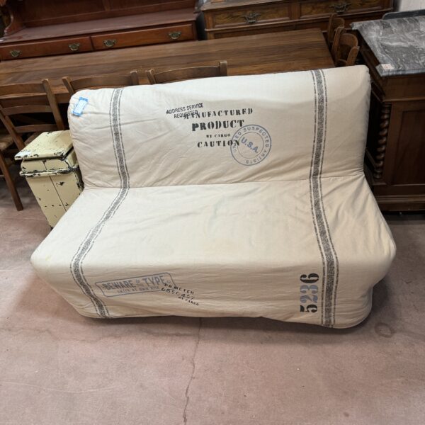 DIVANO LETTO