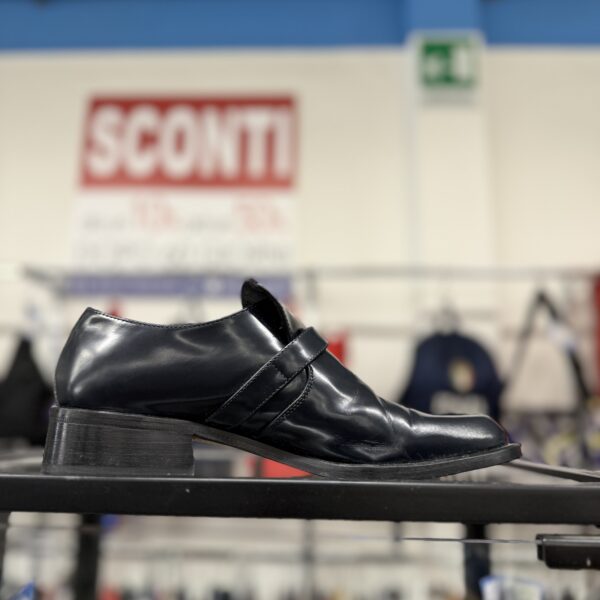 SCARPE NERE
