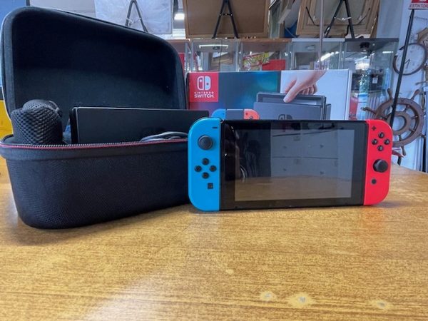 Play Station Switch + Acceessori E Scatola