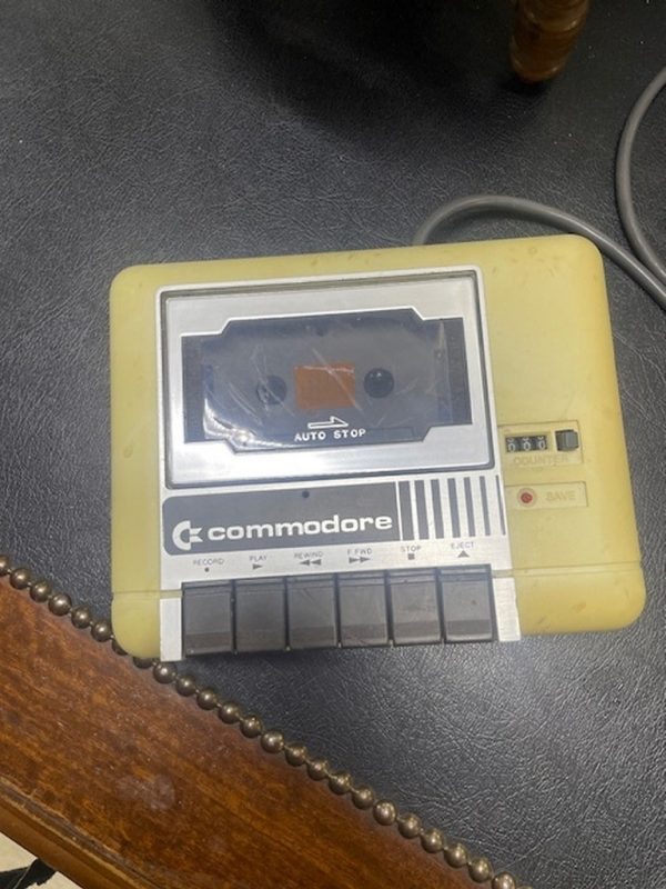 Registratore Commodore( Non è Stato Provato) - immagine 2