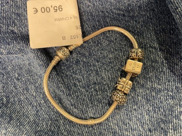 Bracciale Pandora 4 Charm - immagine 3