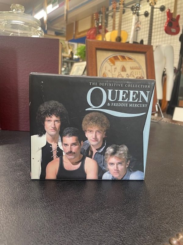 Cofanetto 4 Cd Queen + 1 Libretto