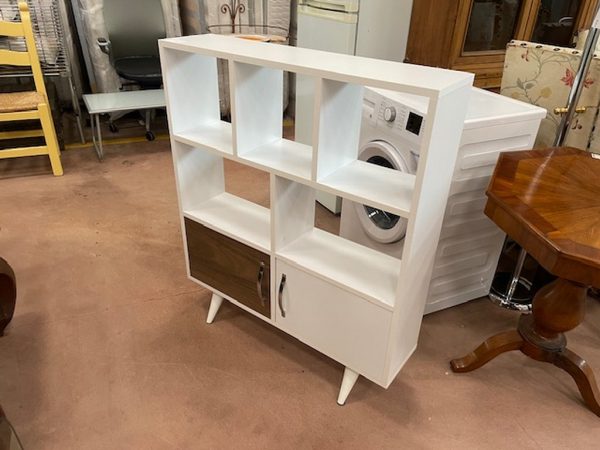 Libreria Moderna Piccola Con Piedi - immagine 2