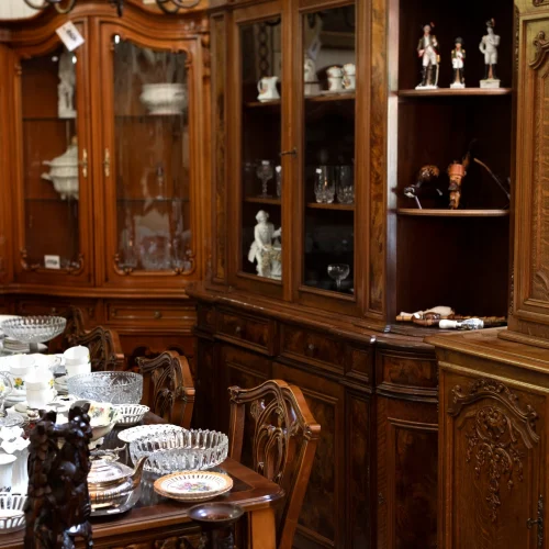 beautiful-old-furniture-antique-store_11zon